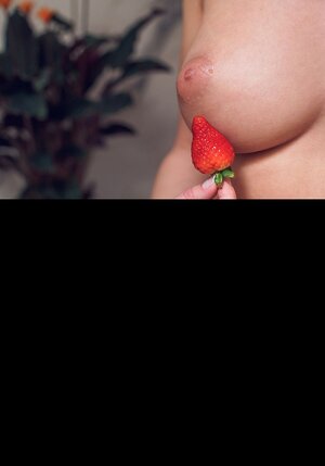 Black-haired goddess Victoria Beautiful enjoys cowgirl grade after blowjob