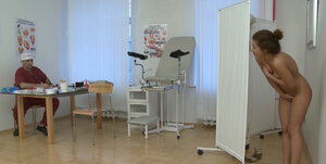 Babe with unruly hair is loving the deepest anal fucking