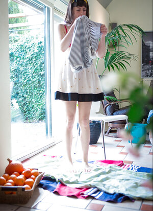 Hot sexy girl showing what she can do after hot solo play