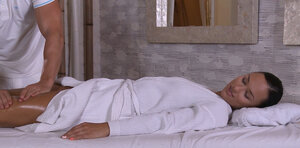 Brunette slut launches into a thrilling performance with sexiness