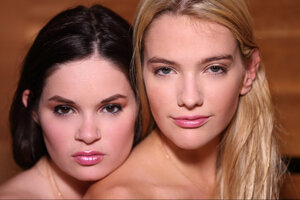 Riley Brooks and furthermore Kenna are eating out their pussies in 69