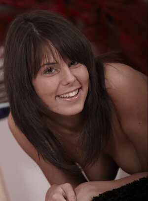 Brunette solitary gal Melanie Memphis enjoys being completely all tease in a softcore shoot