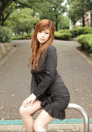 Pure Japanese elegance Rina Kikukawa looks hot even without taking clothes off