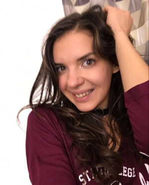 Russian Eager mom takes selfies to show off little tits among decent photos