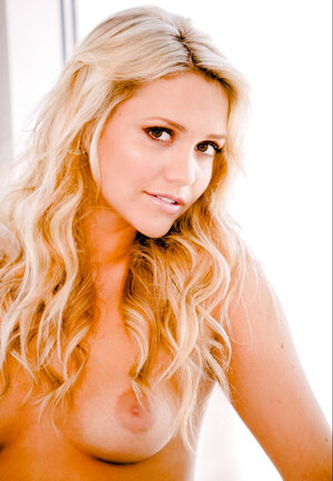 Lads are eager to see blonde's body and she gives such an opportunity